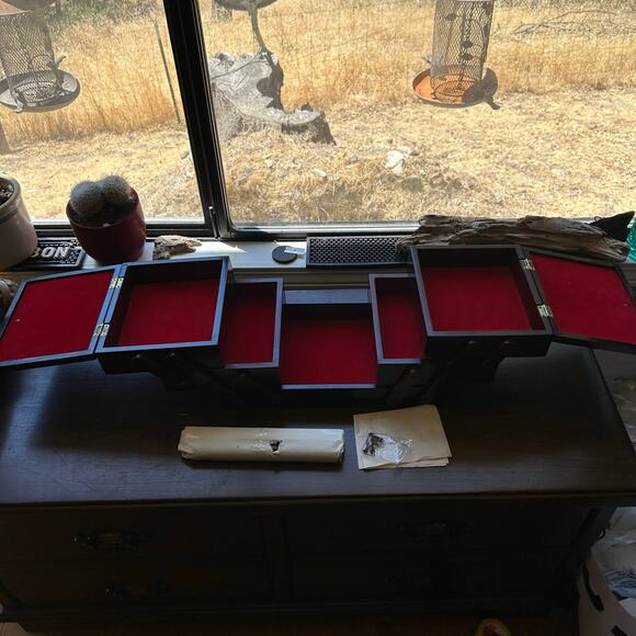 New Vintage Timberland Accordion Sewing Box Wood Mid Century Modern tapestry top - Picture 4 of 14